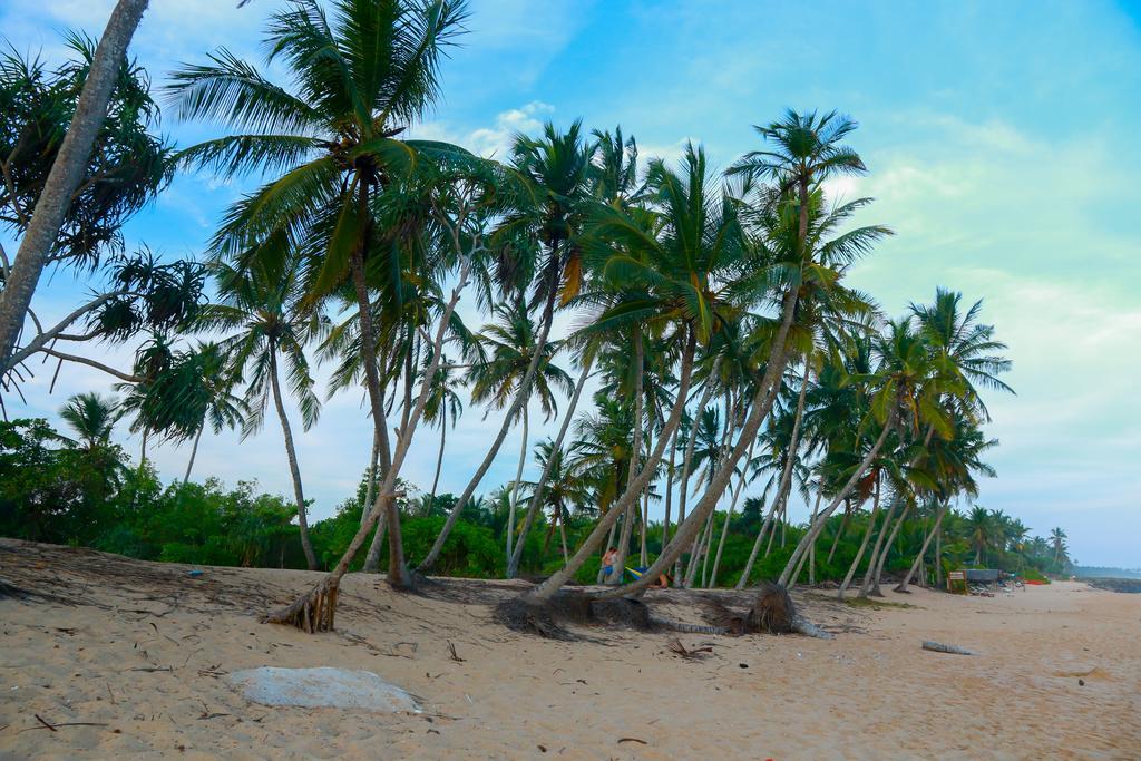 Autumn Moon Beach Cabanas Tangalle Extérieur photo